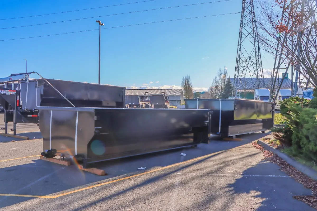 Professional dumpster rental and junk removal service in Booneville